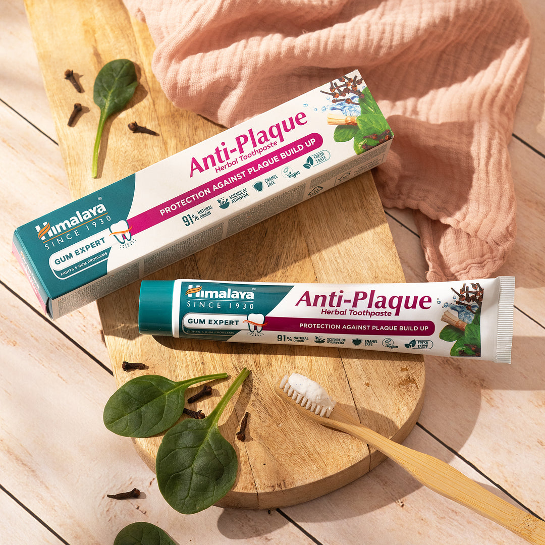 Himalaya Gum Expert Anti-Plaque Herbal Toothpaste - 75 ml