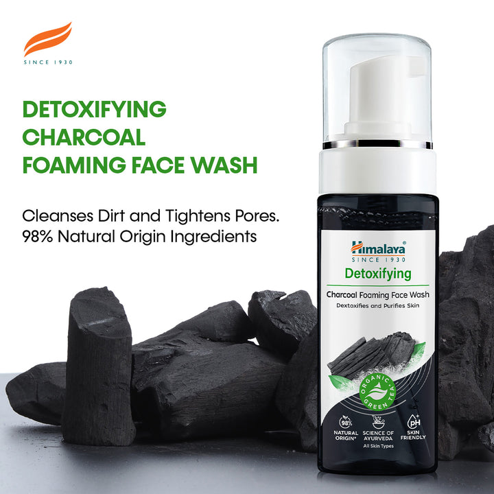 Himalaya Detoxifying Charcoal Foaming Face Wash - 150ml